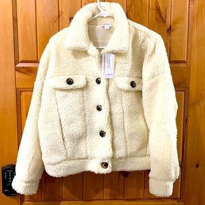 LuLaRoe Berlin Sherpa jacket size large.